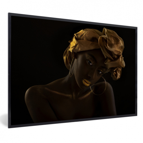 Poster mit Rahmen - Frauen - Kopftuch - Gold - Luxus - Horizontal-1