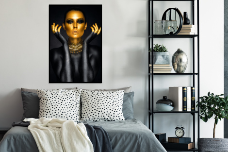 Poster met lijst - Vrouw - Portret - Goud - Luxe - Zwart - Staand-4