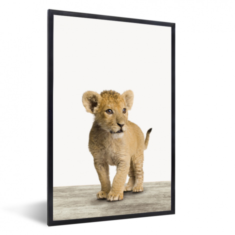 Poster mit Rahmen - Löwe - Junge - Kinder - Jungen - Tiere - Mädchen - Vertikal-1