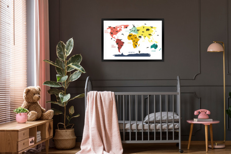 Poster met lijst - Wereldkaart - Kinderen - Dieren - Roze - Oranje - Jongens - Meiden - Liggend-3