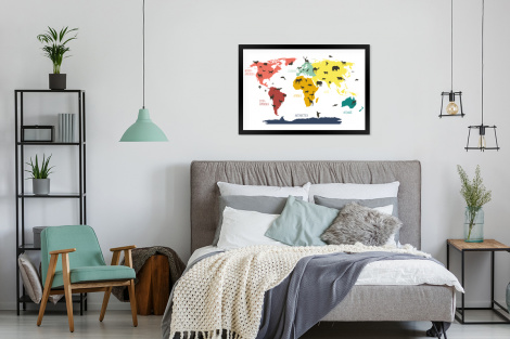 Poster mit Rahmen - Weltkarte - Kinder - Tiere - Rosa - Orange - Jungen - Mädchen - Horizontal-4