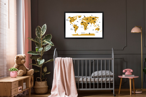 Poster met lijst - Wereldkaart - Kinderen - Goud - Dieren - Kind - Liggend-3