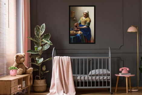Poster met lijst - Het melkmeisje - Schilderij van Johannes Vermeer - Staand-3