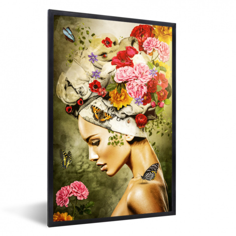 Poster met lijst - Vrouw - Bloemen - Kleuren - Vlinders - Rozen - Hoofddoek - Staand