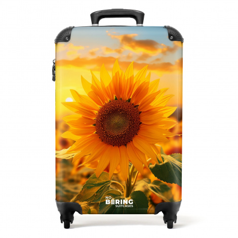 Koffer - Gele zonnebloem bij zonsondergang