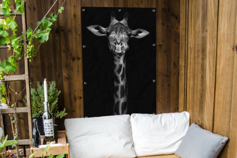 Tuinposter - Giraffe - Portret - Dieren - Zwart - Wit - Staand-4
