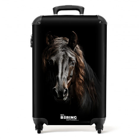 Koffer - Portret Fries paard op zwarte achtergrond