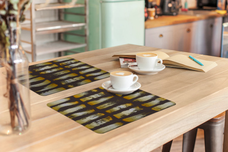 Premium placemats (6 stuks) - Gouden strepen op een zwarte achtergrond - 45x30 cm-3
