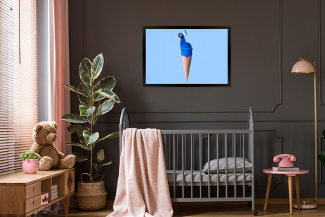 Poster met lijst - Pauw - IJshoorntjes - IJs - Blauw - Vogel - Liggend-3