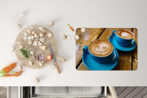 Premium placemats (6 stuks) - Twee blauwe koppen koffie op een houten tafel - 45x30 cm-4