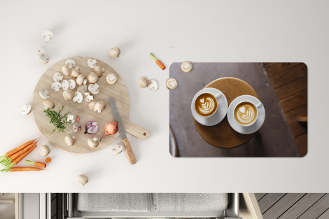 Premium placemats (6 stuks) - Twee koppen koffie met latte art worden vanaf boven weergegeven - 45x30 cm-4