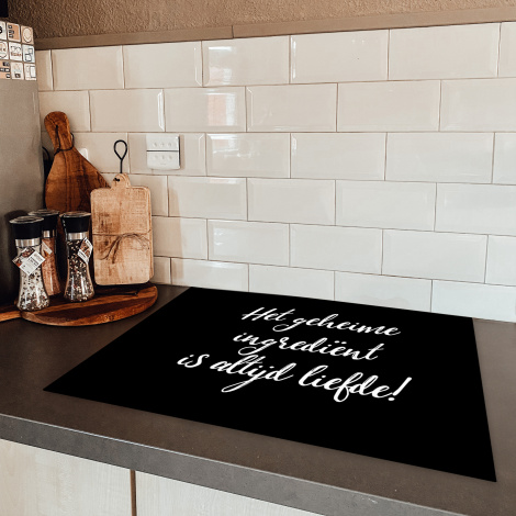 Inductiebeschermer - Quotes - Koken - Het geheime ingrediënt is altijd liefde! - Spreuken - Liefde-5