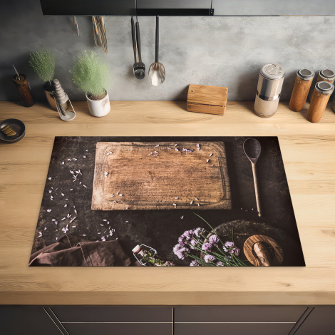 Inductiebeschermer - Snijplank - Kruiden - Lepel - Keuken - Rustiek - Vijzel - Bieslook-2