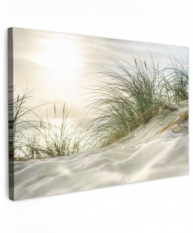 Canvas schilderij - Duinen met helmgras onder de zon
