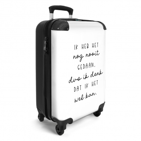 Koffer - Quote - Wit - 'Ik heb het nooit gedaan, dus ik denk dat ik het wel kan' - Typografie-2