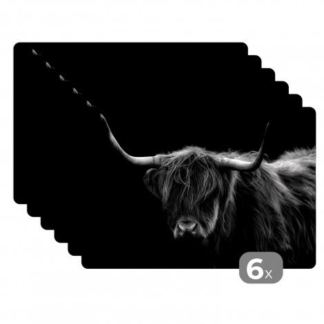 Premium placemats (6 stuks) - Portret van een Schotse hooglander op een zwarte achtergrond - zwart wit - 45x30 cm-thumbnail-1