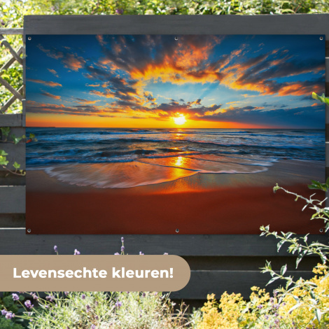 Tuinposter - Vurige Zonsopgang aan Zee-7