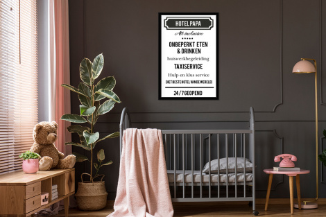 Poster met lijst - Spreuken - Hotel papa - Quotes - Vader - Staand-3