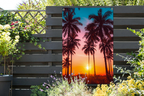 Tuinposter - Palmboom - Zonsondergang - Horizon - Strand - Oranje - Roze - Staand-thumbnail-2