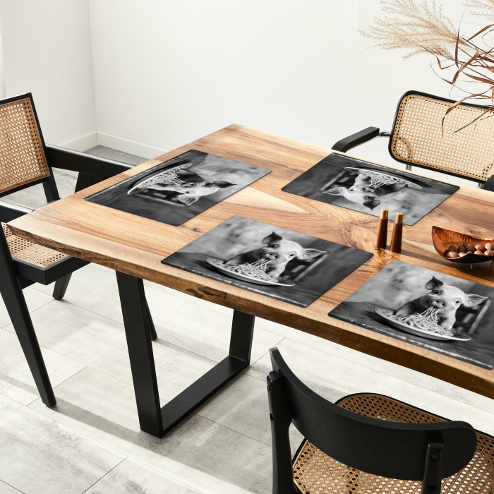 Varken - Schattig - Spaghetti - Zwart wit - Dier Placemat vinyl groot -zzsfeer4_Kitchenyeah-website