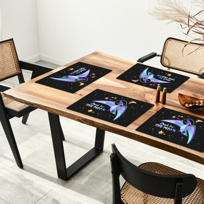 Quotes - 'Shoot for the moon' - Spreuken - Ruimte - Kids - Jongens - Meiden - Kinderen Placemat vinyl groot -zzsfeer4_Kitchenyeah-website