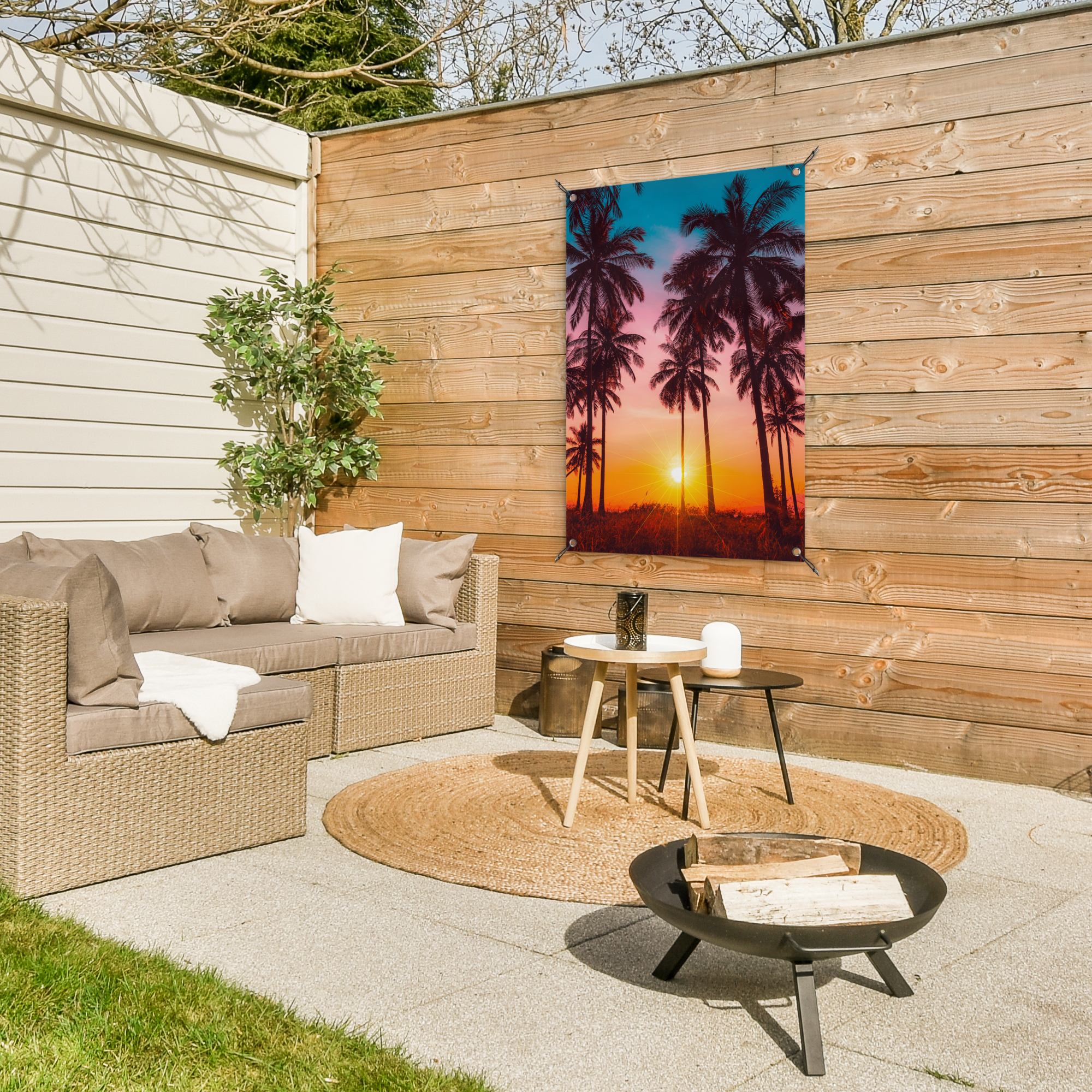 Tuinposter - Palmboom - Zonsondergang - Horizon - Strand - Oranje - Roze - Staand-3