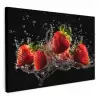 Aardbeien - Fruit - Rood - Water - Zwart KitchenYeah - Keuken - Canvas klein -3d