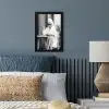Modern - Vrouw - Zwart - Wit fotolijst zwart zonder passe partout klein -sfeer3
