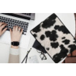 Bont - Textuur - Zwart - Wit laptophoes neopreen klein -bureau