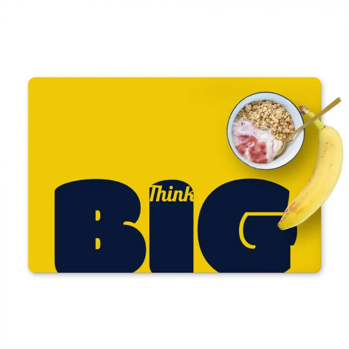 Geel - Think big - Grafisch Placemat vinyl groot -zzzproduct_Kitchenyeah-website