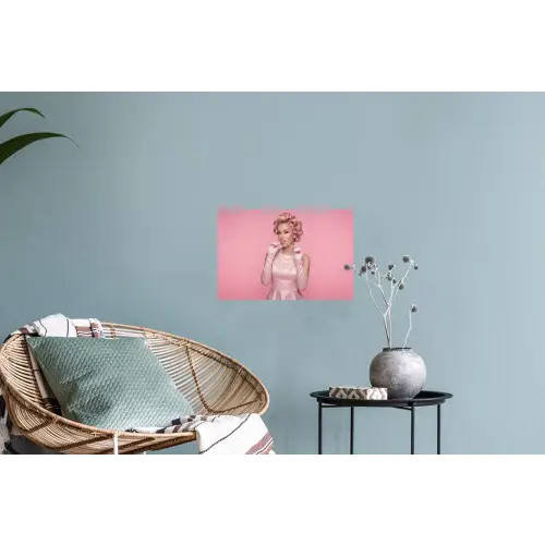Vrouw - Roze - Parelketting - Krulspelden Muursticker klein -plant