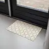 Patroon - Klassiek - Beige Deurmat klein 898 -sfeer2