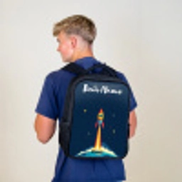 Planeet - Raket - Sterren - Donkerblauw Rugzak - Zwart middel -sfeer8
