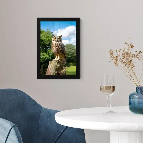 Uil - Boomstronk - Bos - Lucht fotolijst zwart zonder passe partout klein -sfeer4