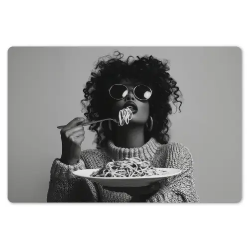 Vrouw - Pasta - Zwart - Wit Placemat vinyl groot -zzsfeer1_Kitchenyeah-website