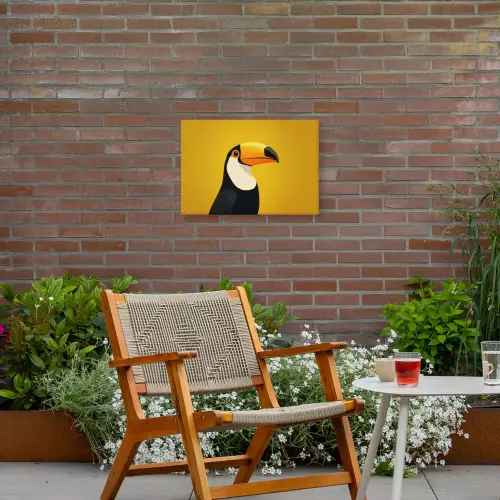 Toekan - Minimalistisch - Snavel - Oranje Tuinposter op houten frame 2 cm dik klein -sfeer3