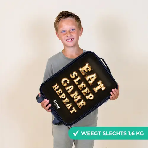 Qoute met licht Kinderkoffer - Zwart klein -sfeer4_NL