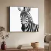 Zebra - Close-up - Zwart - Strepen Textielframe - compleet frame klein -sfeer3