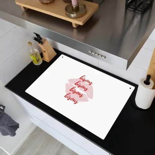 Bisous - Lip - Wit - Rood Inductie beschemer met haakjes klein -sfeer1