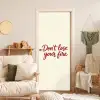 Don't lose your fire - Rood - Wit - Minimalistisch deurposter klein -sfeer2