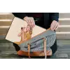 Illustratie - Mascara - Vrouw - Geel laptophoes neopreen klein -tas