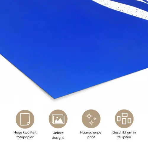 Tulp - Minimalistisch - Bladeren - Wit poster papier klein -closeup_NL