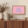 How lucky are we - Klavervier - Roze - Blauw Light Box met kabel (Tafellamp) klein -sfeer2