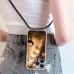 Hert - Bos - Mistig - Natuur - Goud Hoesje iPhone 16 Pro Max met koord klein -sfeer5