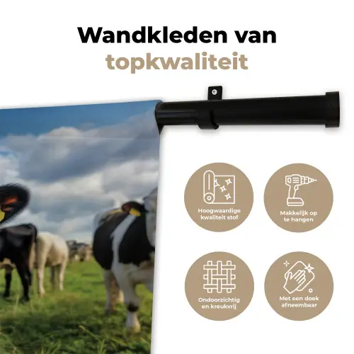 Koe - Tong - Weide Wandkleed katoen klein -sfeer2