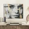 Portret - Vrouw - Penseelstreken - Goud PET vilt klein -sfeer1