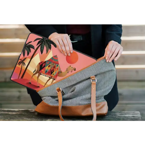 Kameel - Pyramides - Rode zon laptophoes neopreen klein -tas