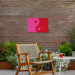 Minimalistisch - Rood - Roze - Hartjes Tuinposter op houten frame 2 cm dik klein -sfeer3