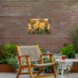 Bloemen - Geel - Wazig Tuinposter op houten frame 2 cm dik klein -sfeer3