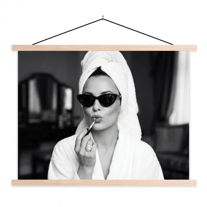 Zonnebril - Vrouw - Zwart - Wit textielposter latten blank klein -3d